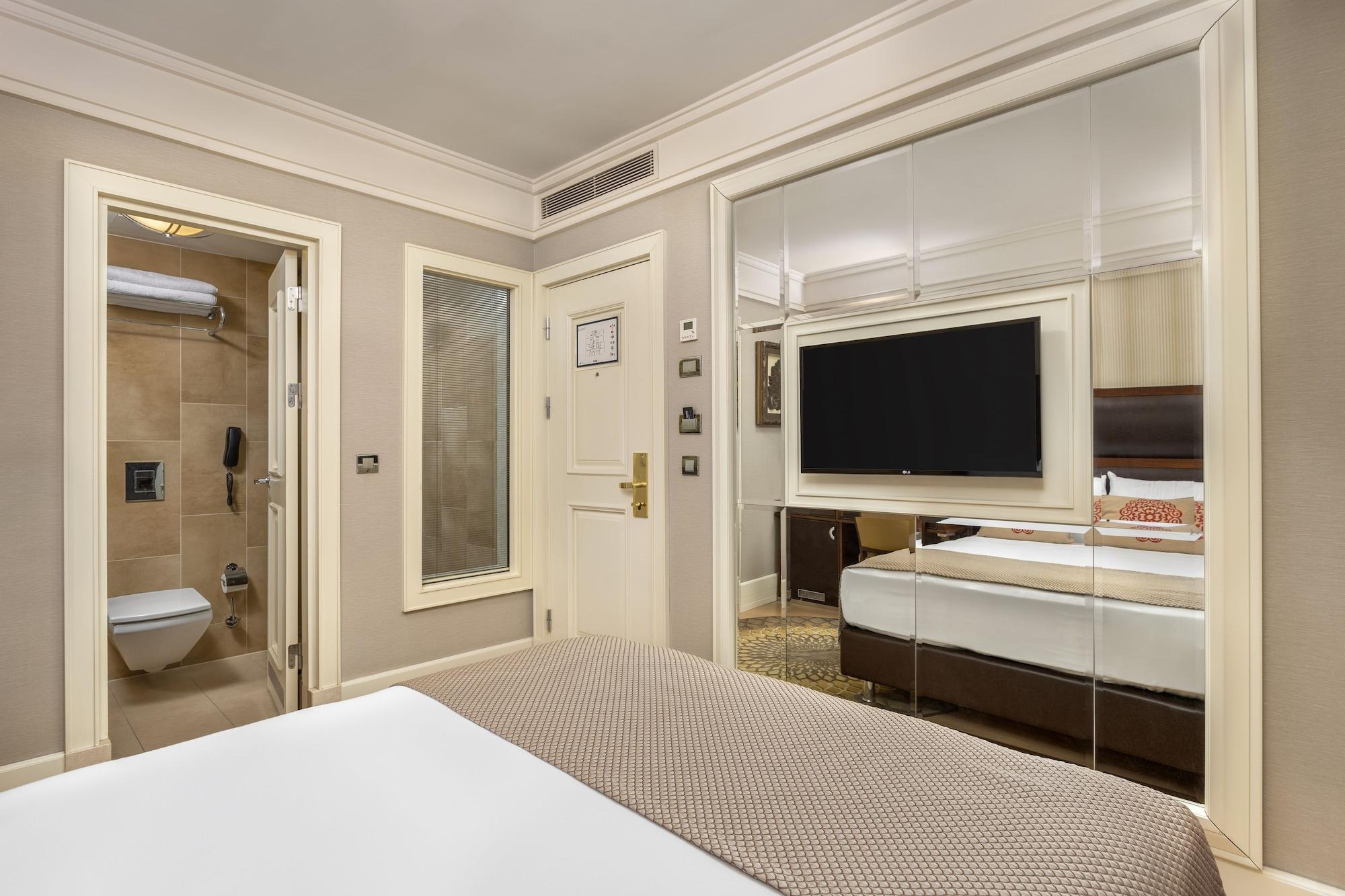 Titanic Comfort Sisli Estambul Exterior foto