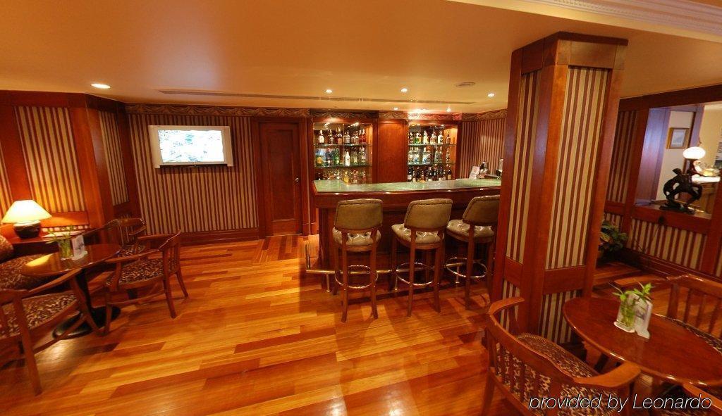 Titanic Comfort Sisli Estambul Restaurante foto
